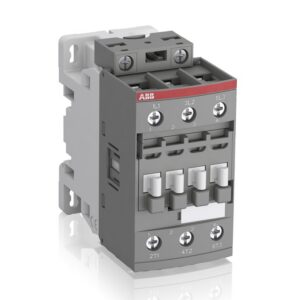 Επαφέας ABB AF38-30-00-11 3P 38A με πηνίο 24–60V AC/DC, ιδανικός για έλεγχο κινητήρων και βιομηχανικές ηλεκτρικές εφαρμογές.